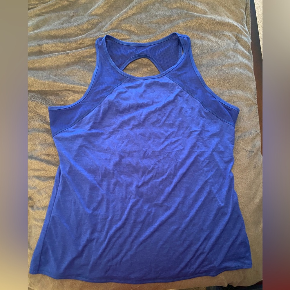 Reebok women’s activewear tank size XL